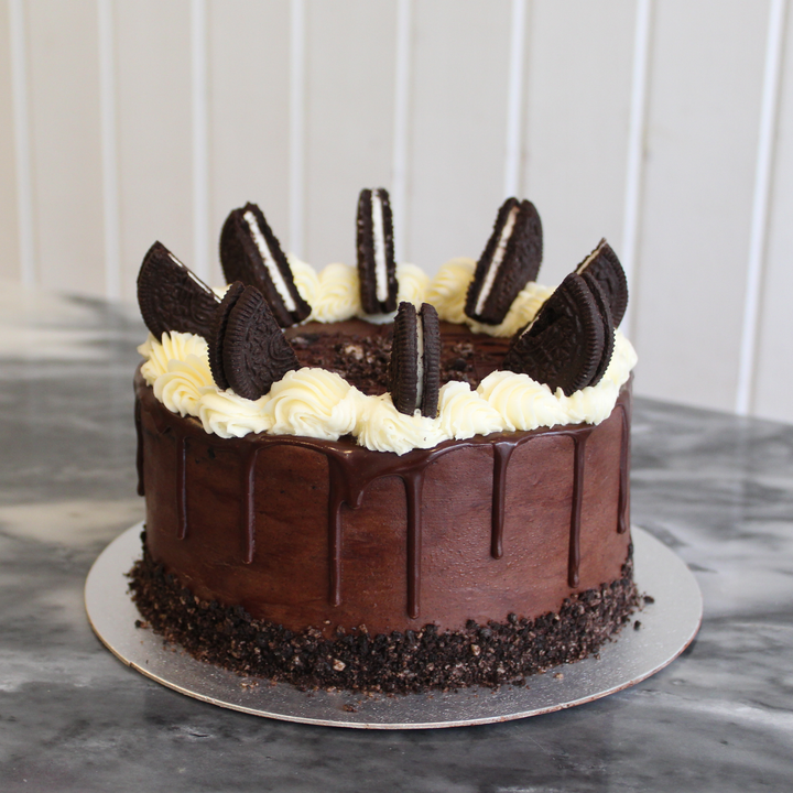 Vegan Chocolate Oreo Cake