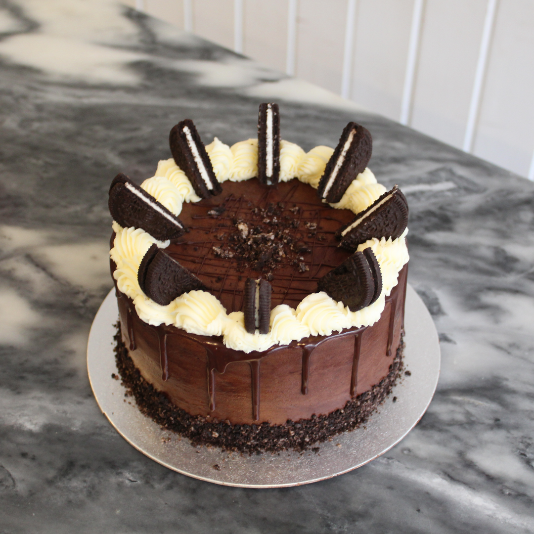 Vegan Chocolate Oreo Cake
