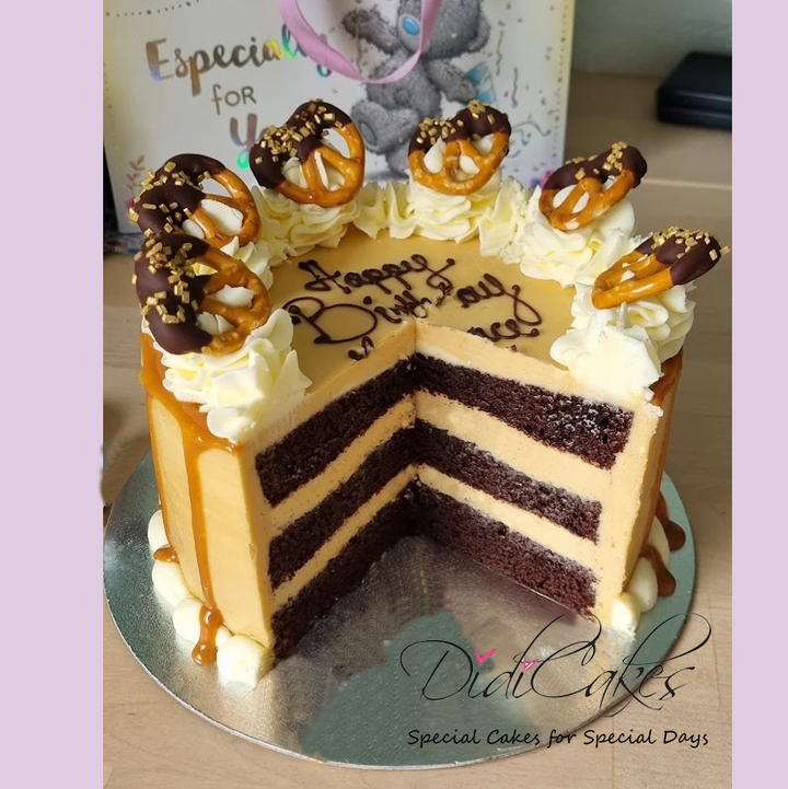 Salted Caramel Cake
