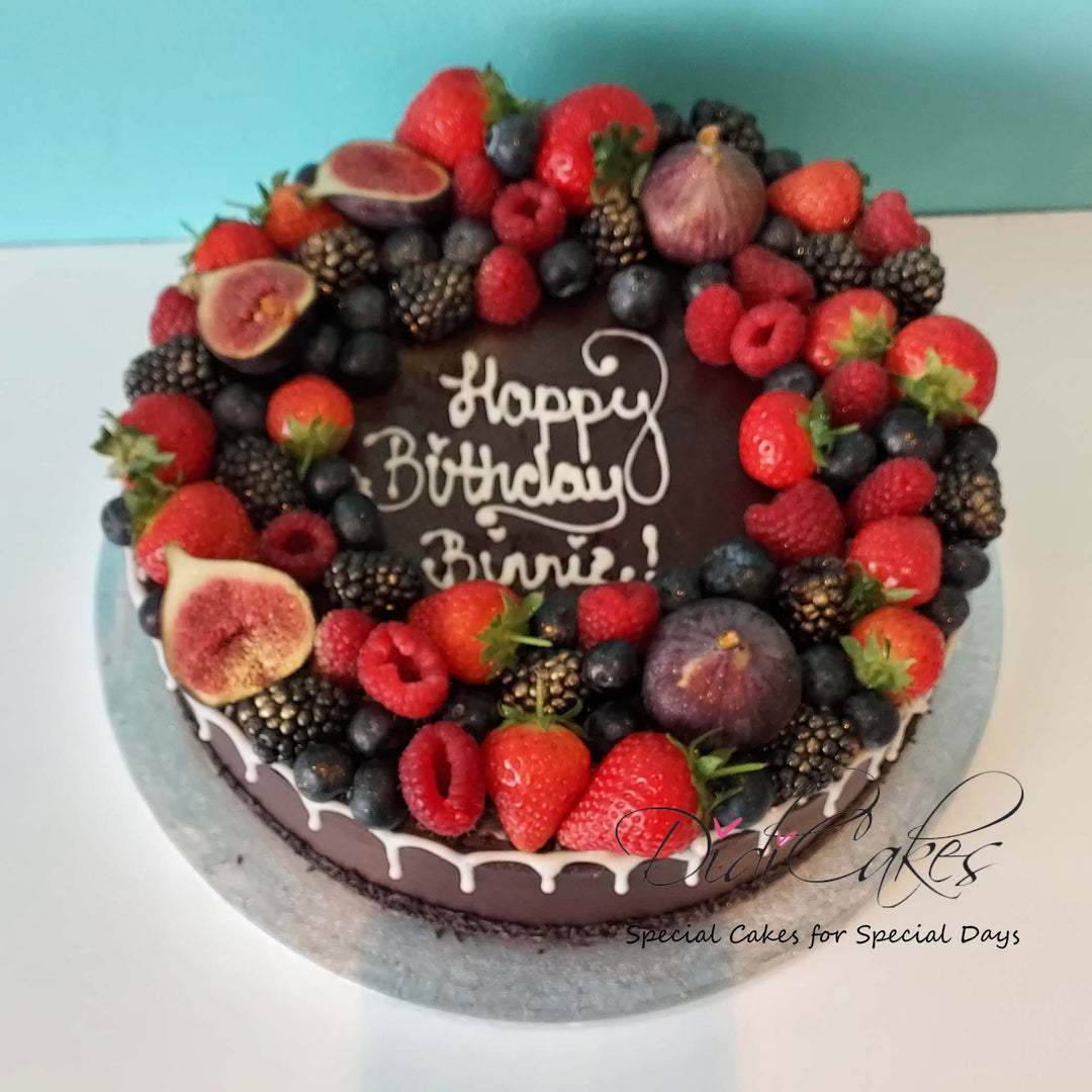 Stunning Fruit and Sponge Cake